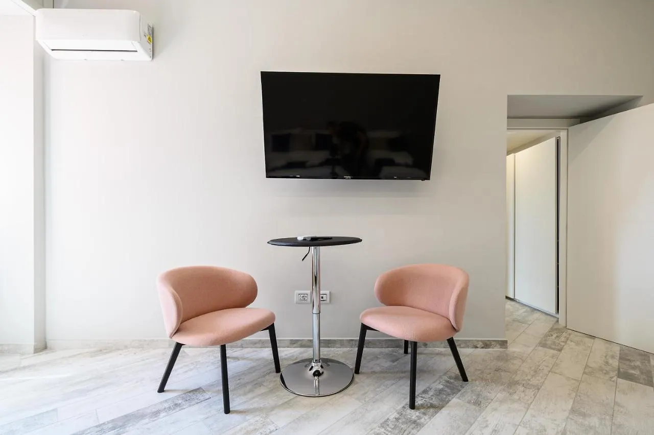 Lungomare 6Min Suite Deluxe Miraglia With Parking Napoli Italia