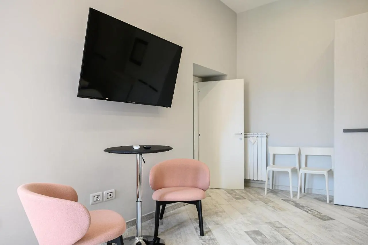 Lungomare 6Min Suite Deluxe Miraglia With Parking Napoli